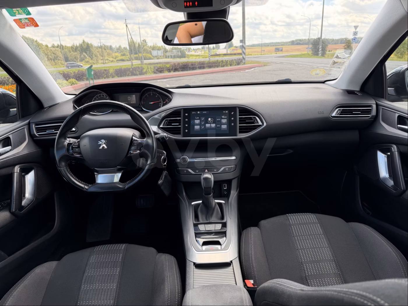 Peugeot 308 фото 7
