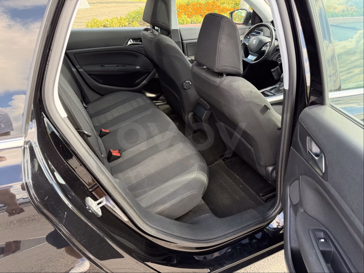 Peugeot 308 фото 11