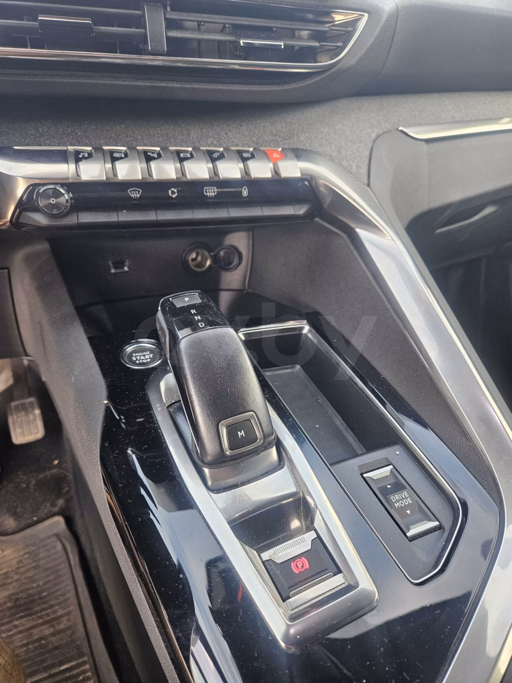 Peugeot 5008 фото 14