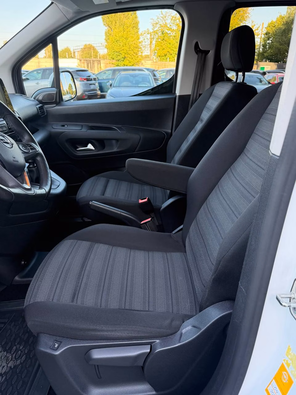 Opel Combo XL фото 9