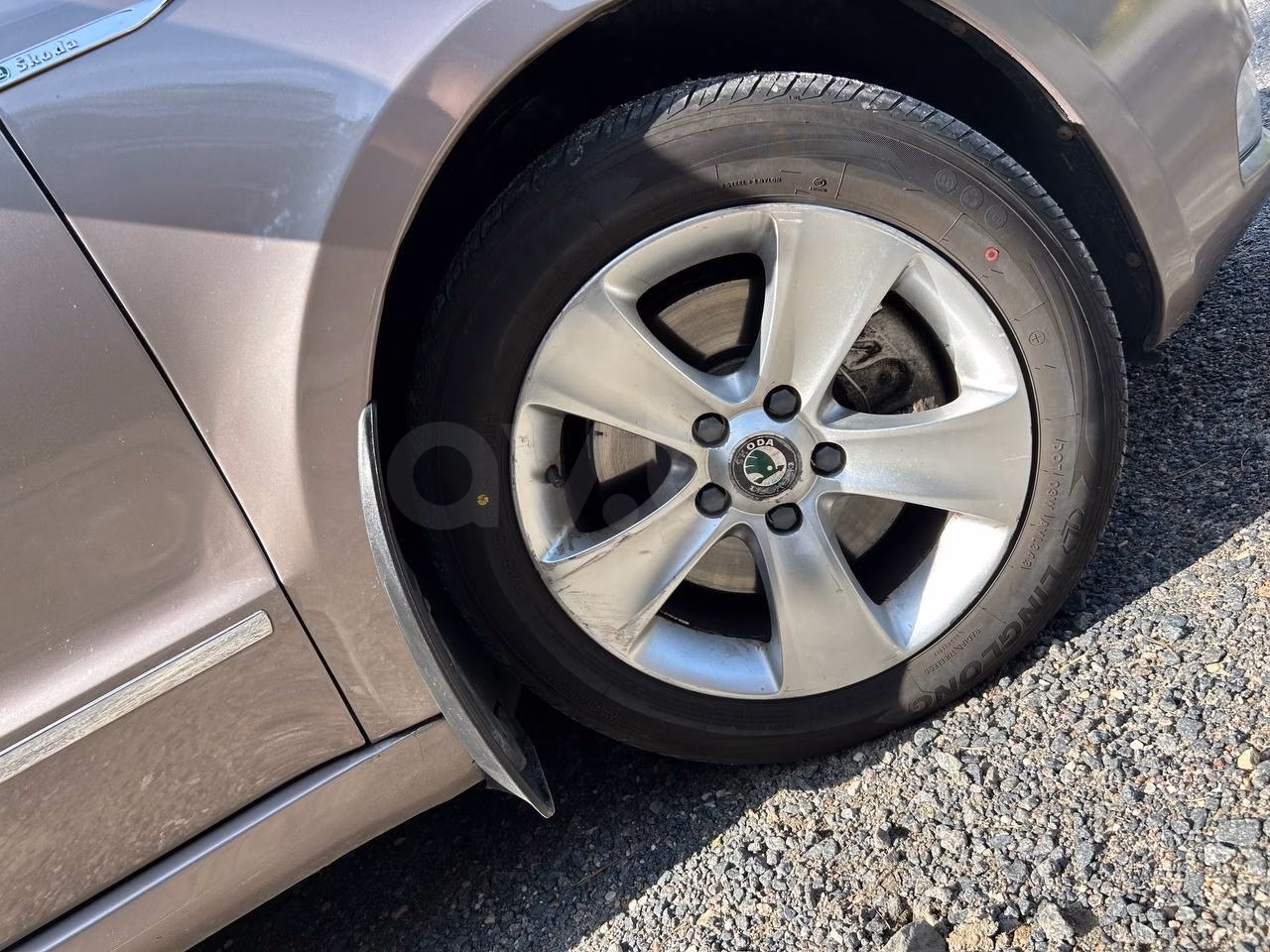 Skoda Superb фото 3