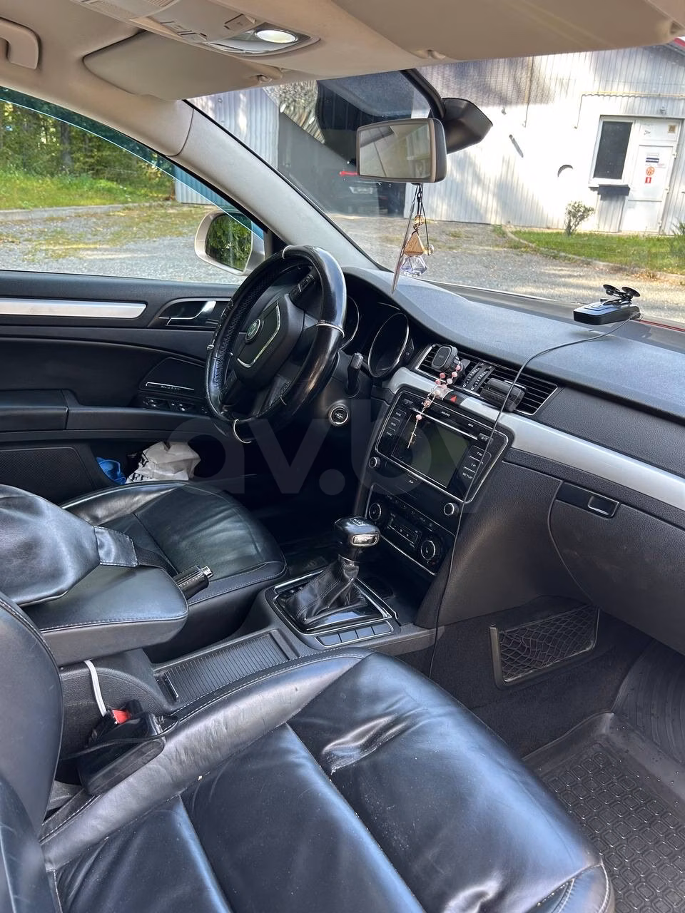 Skoda Superb фото 7