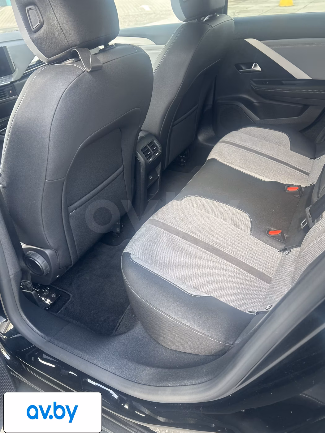 Opel Astra фото 14