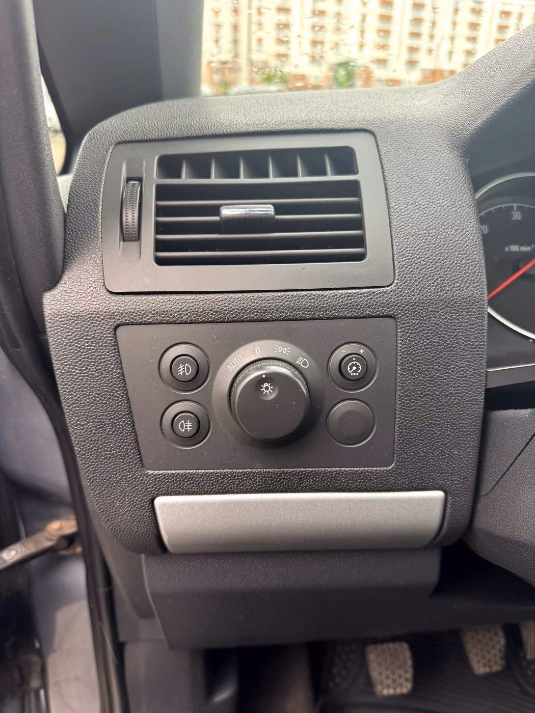Opel Zafira фото 17