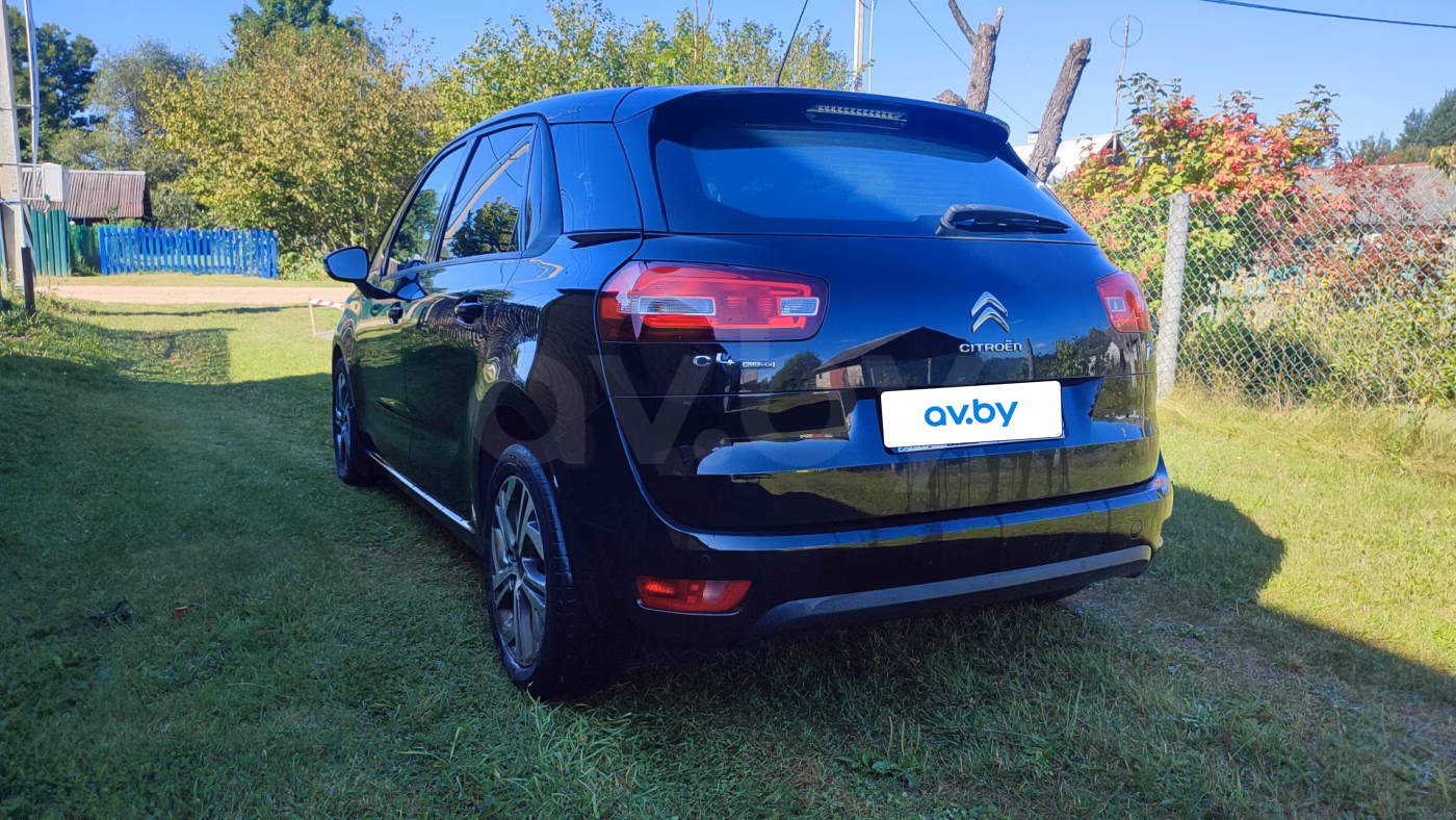 Citroen C4 Picasso фото 8