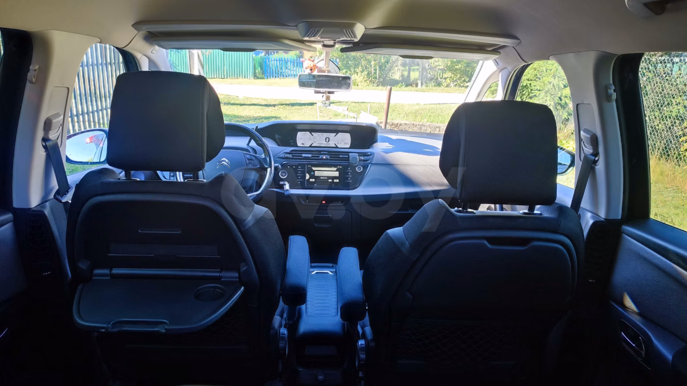 Citroen C4 Picasso фото 11