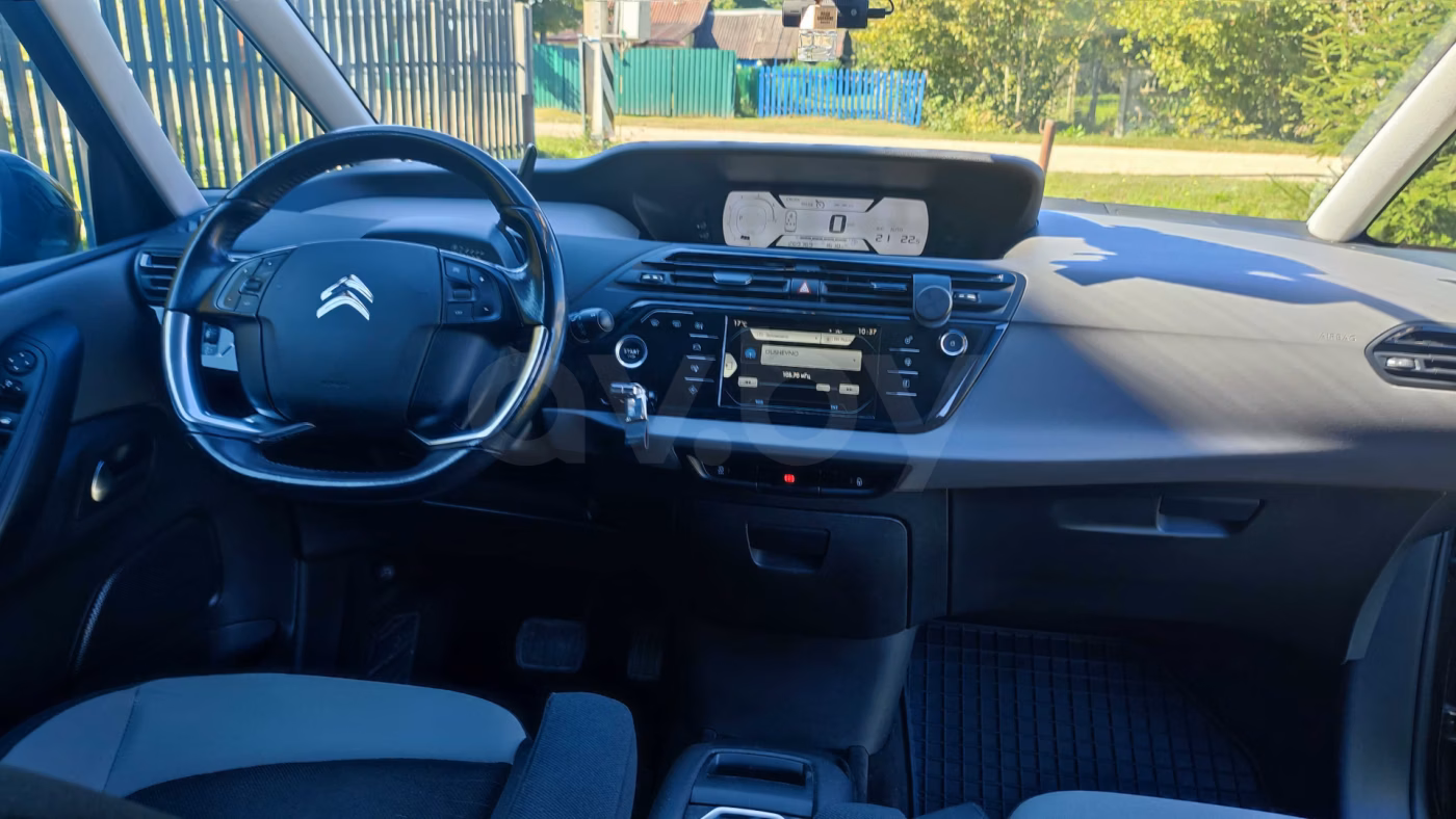 Citroen C4 Picasso фото 10