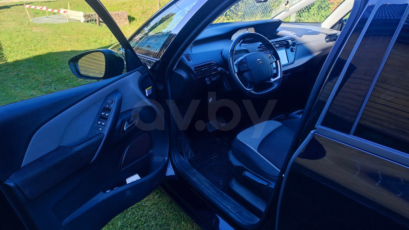 Citroen C4 Picasso фото 12