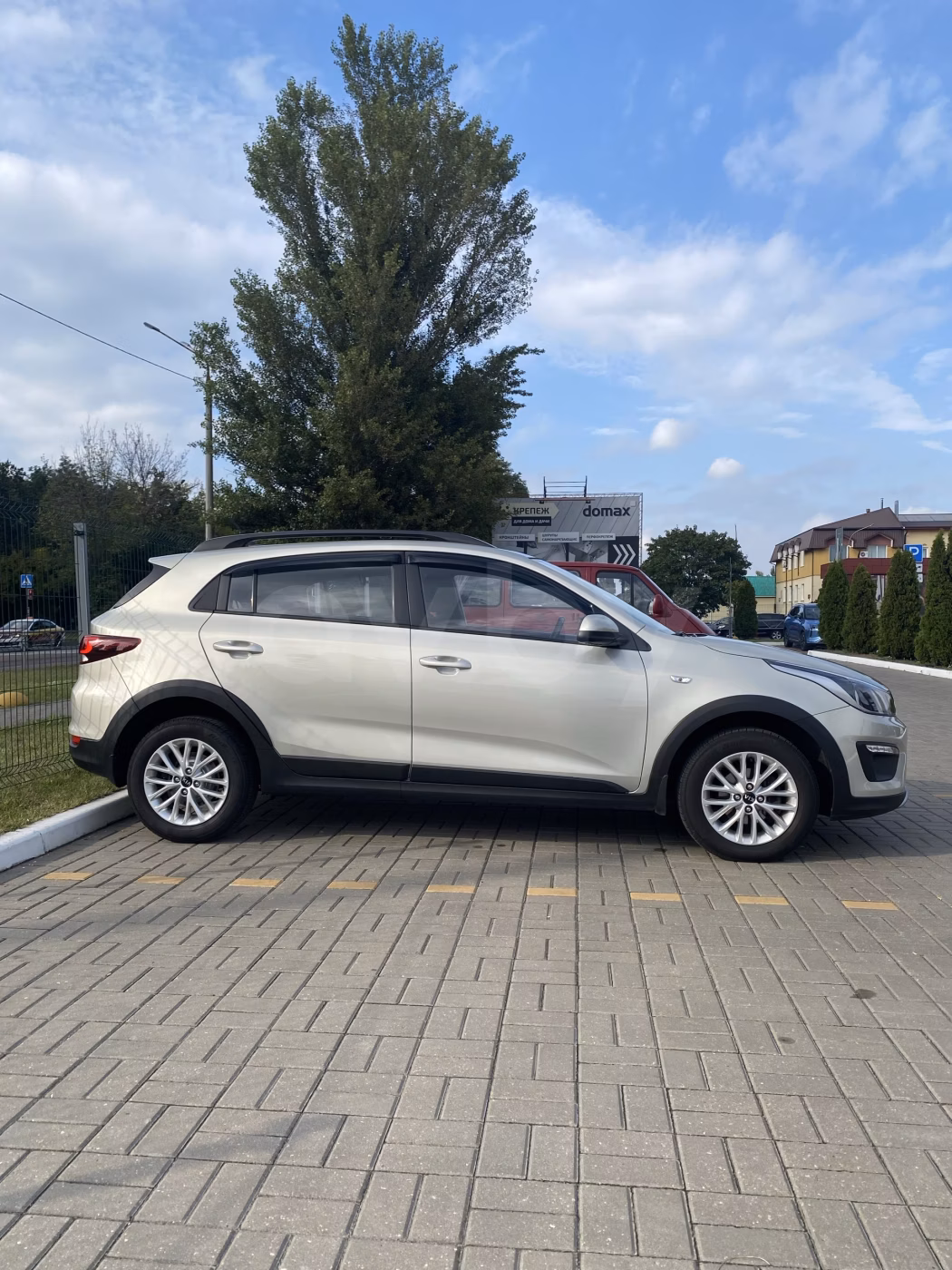 Kia Rio X (X-Line) фото 4