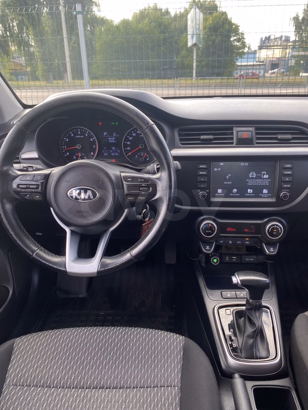 Kia Rio X (X-Line) фото 10