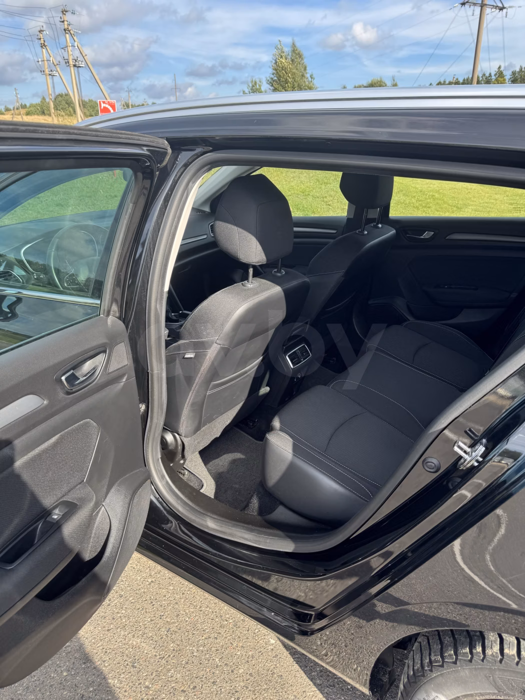 Renault Megane фото 10