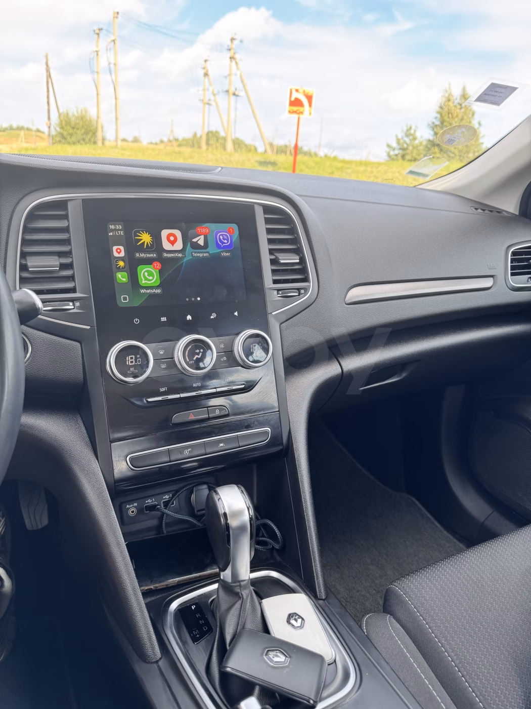 Renault Megane фото 19
