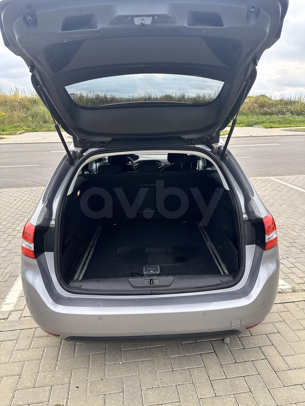 Peugeot 308 фото 9