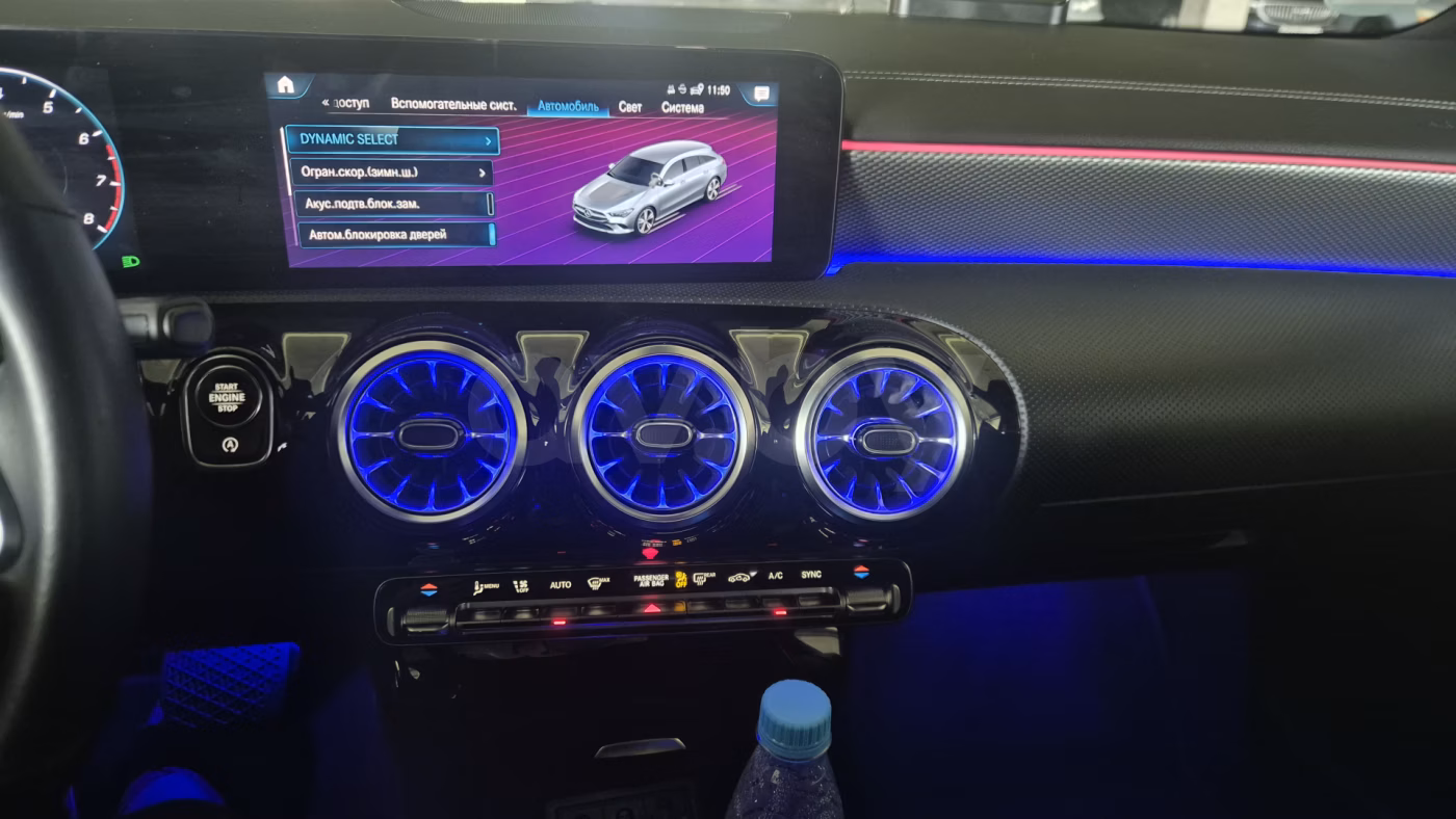 Mercedes-Benz CLA фото 10