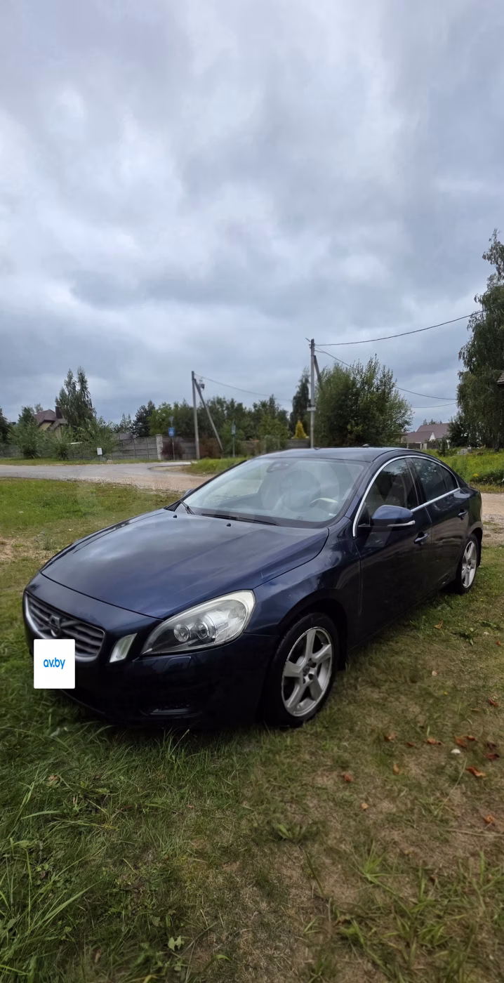 Volvo S60 фото 4