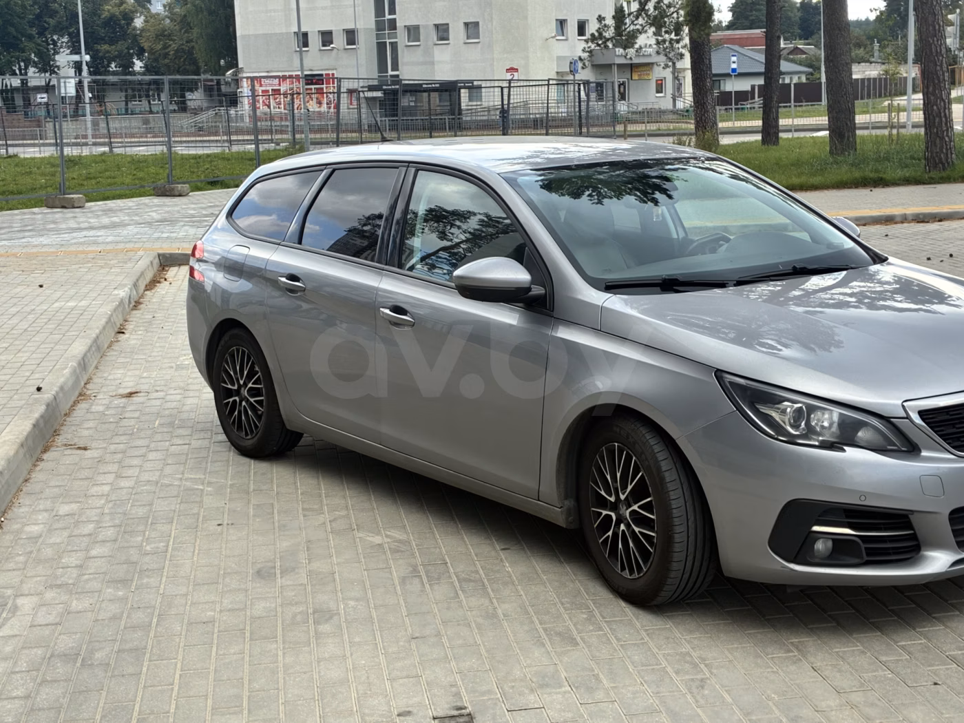 Peugeot 308 фото 3