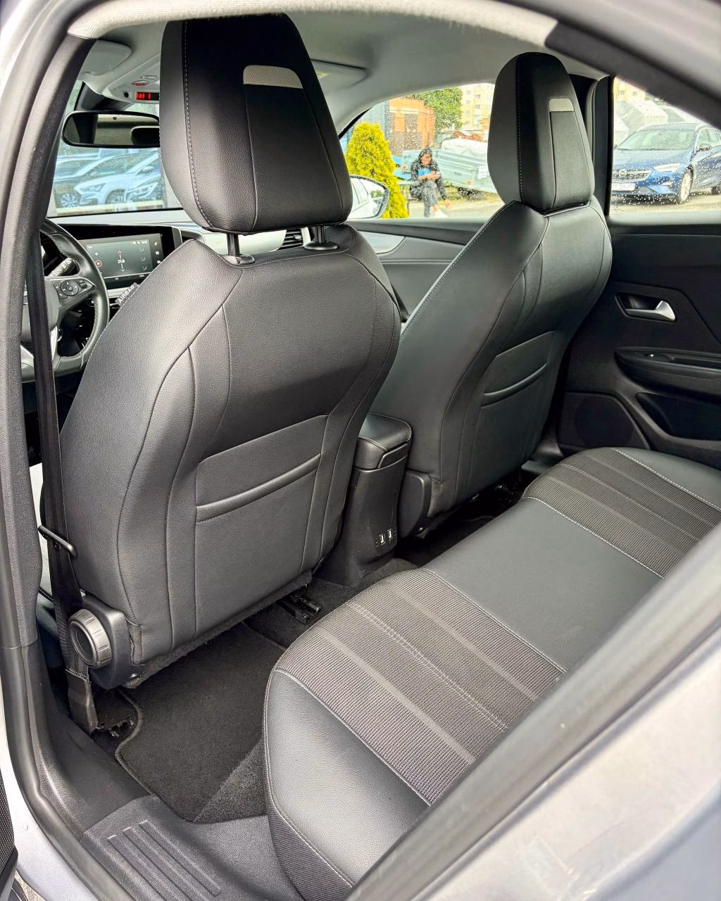Opel Mokka фото 12