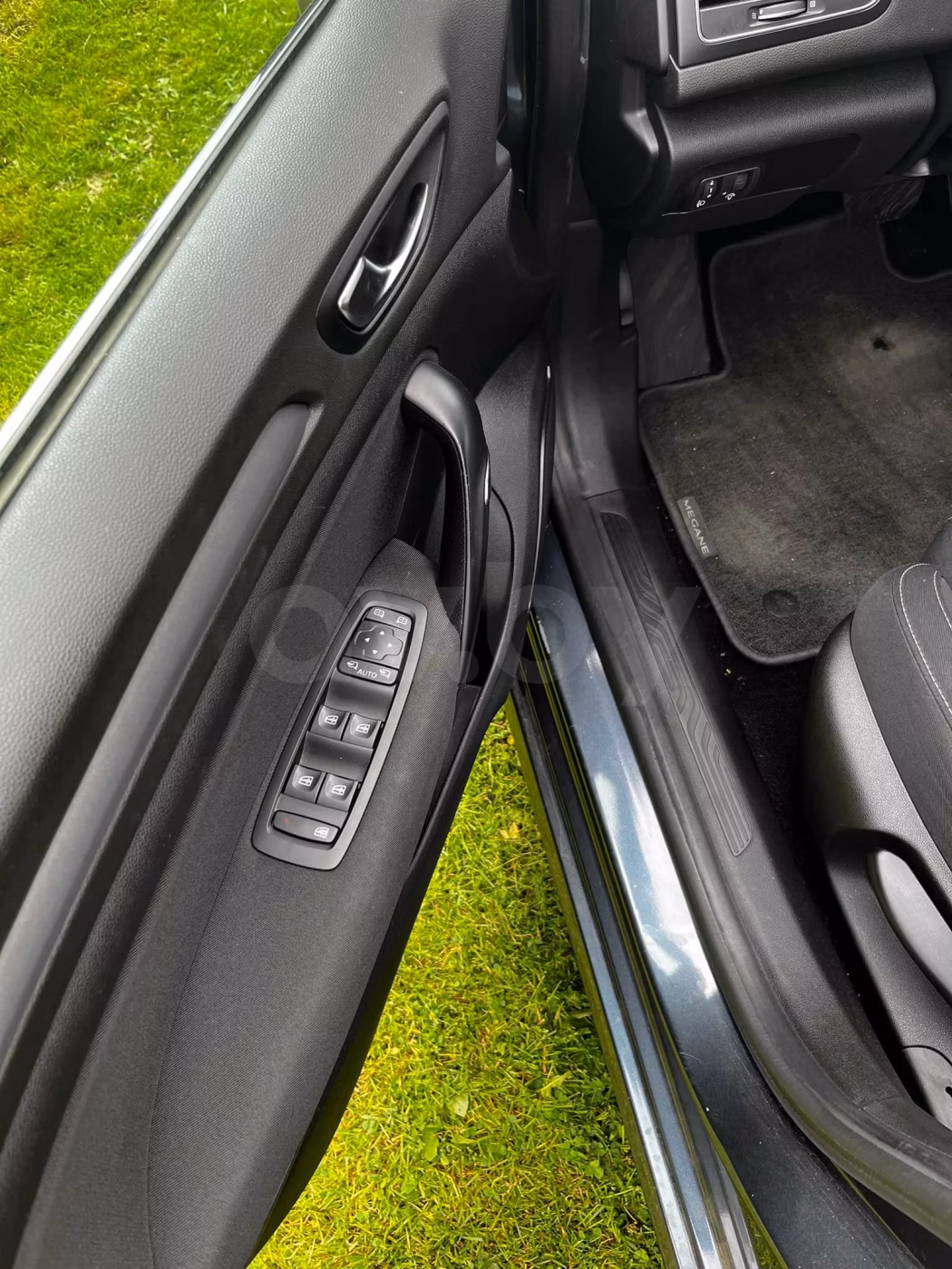 Renault Megane фото 7