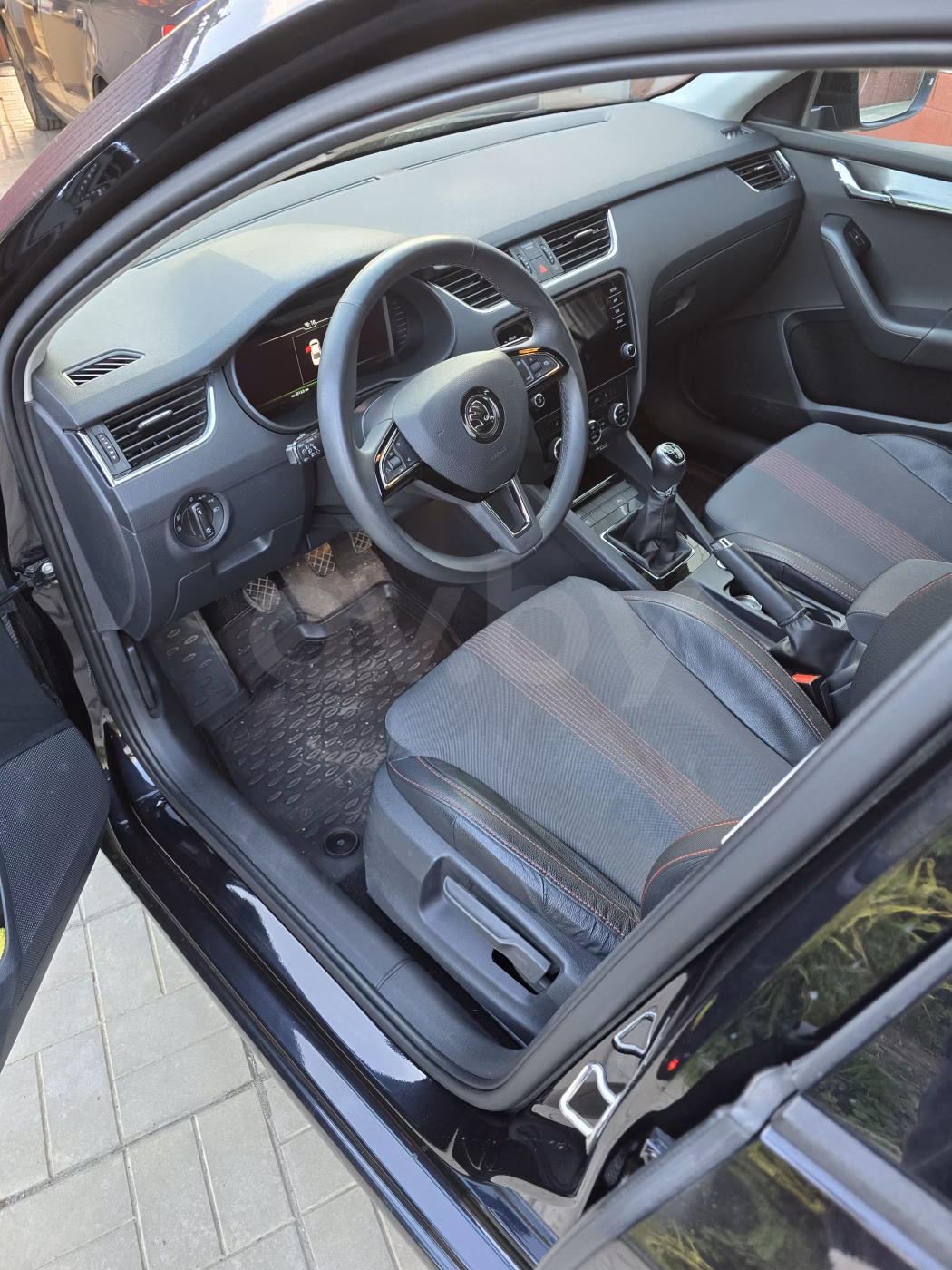 Skoda Octavia фото 11