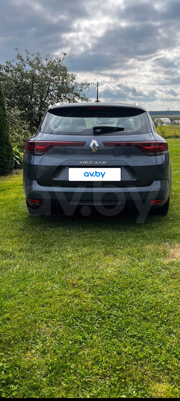 Renault Megane фото 12