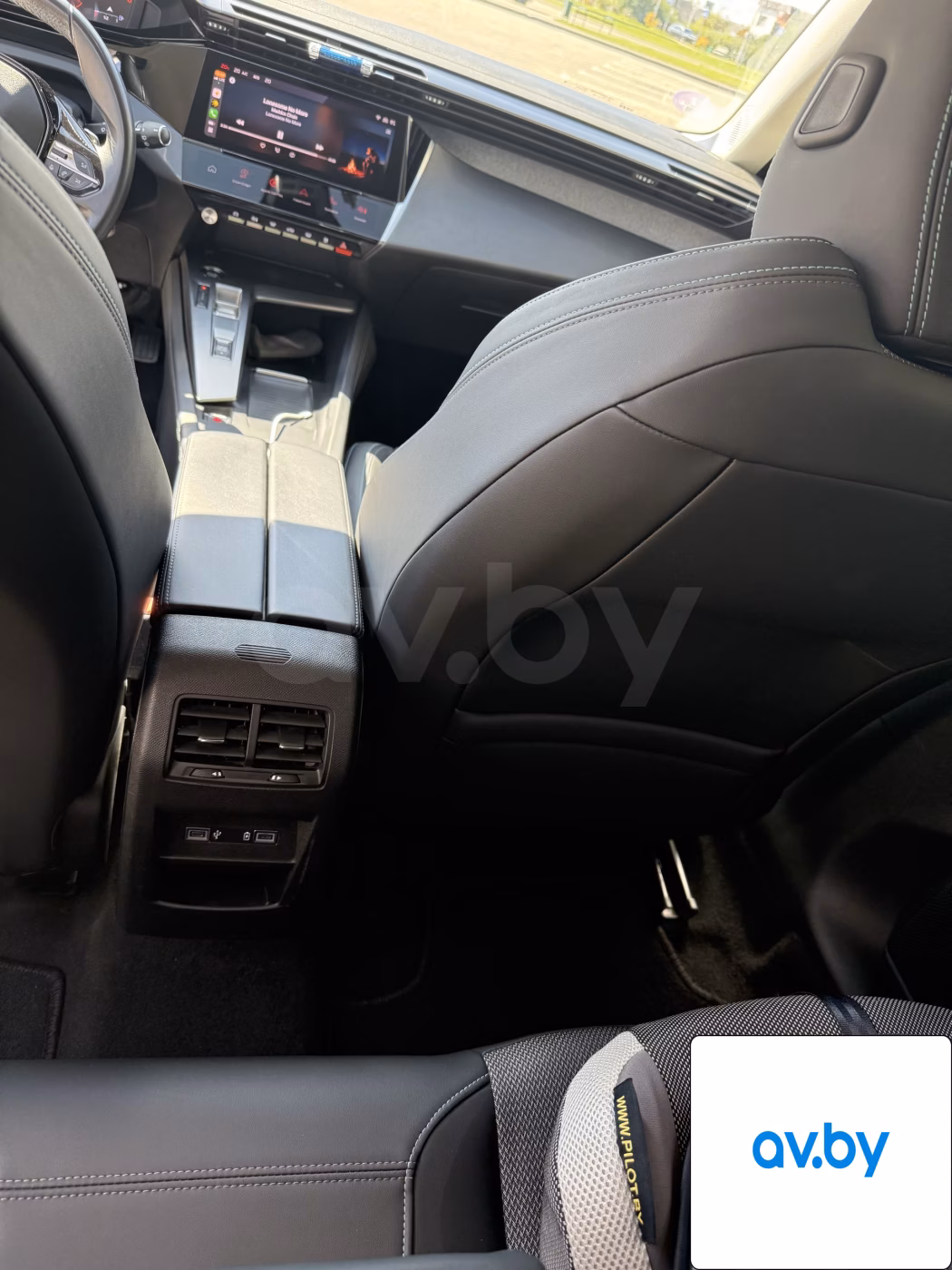 Peugeot 308 фото 16