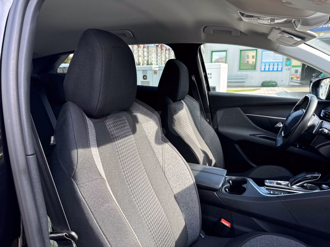 Peugeot 3008 фото 12