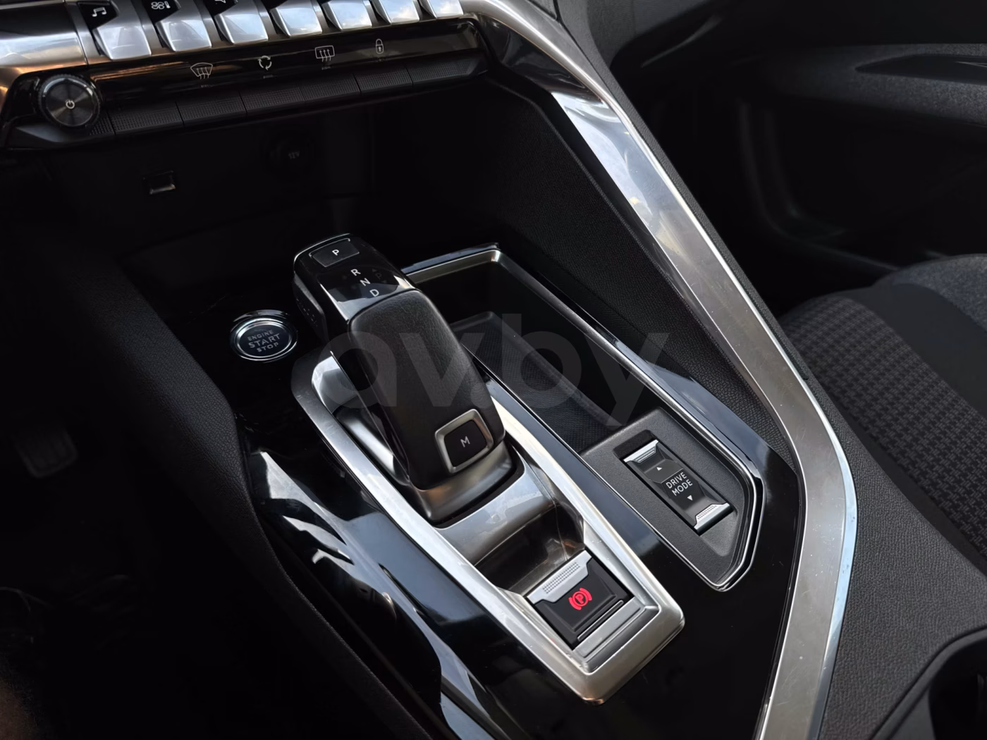 Peugeot 3008 фото 10