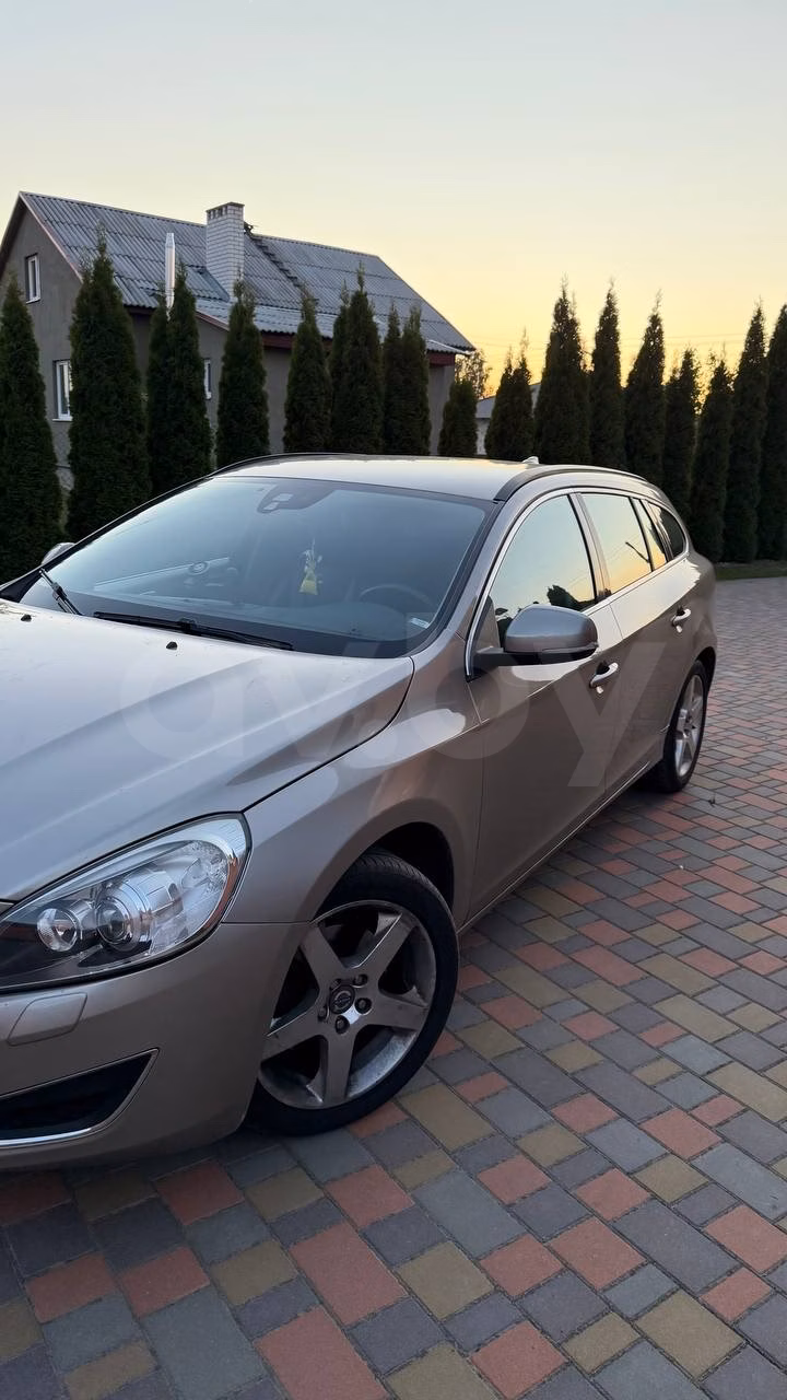 Volvo V60