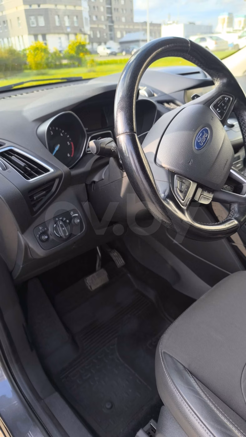 Ford Kuga фото 18
