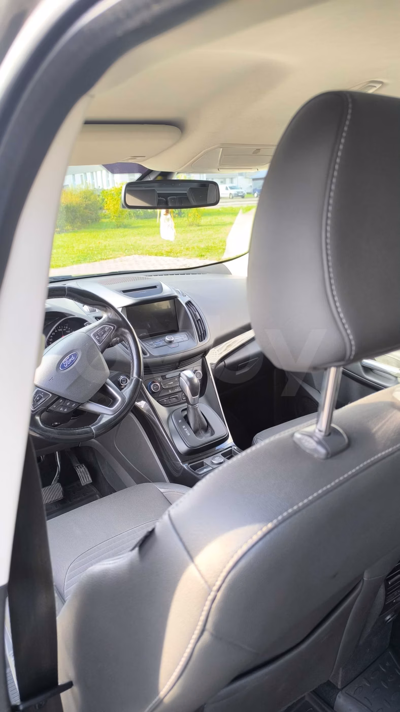 Ford Kuga фото 16