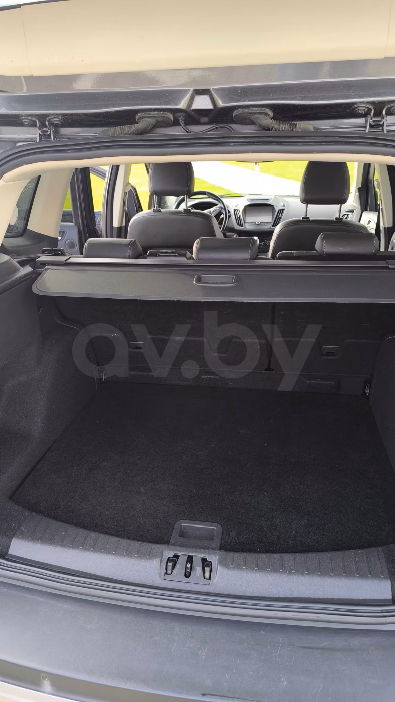 Ford Kuga фото 8