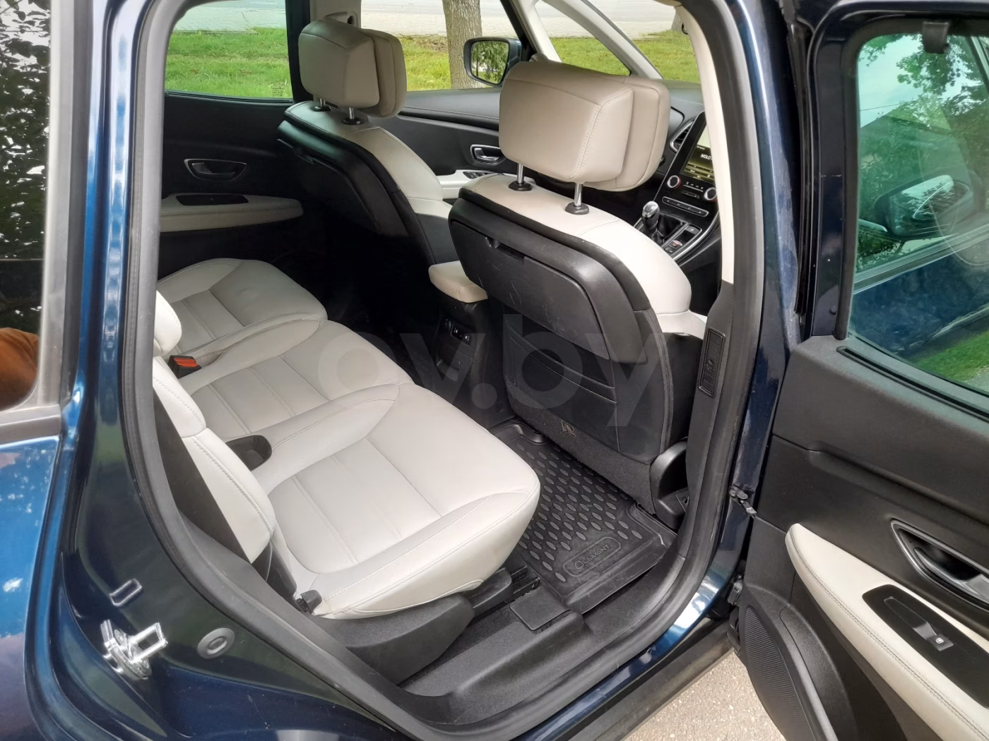 Renault Grand Scenic фото 6