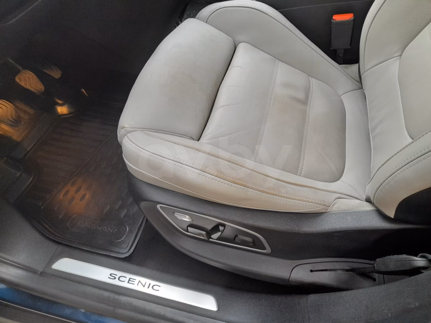 Renault Grand Scenic фото 18