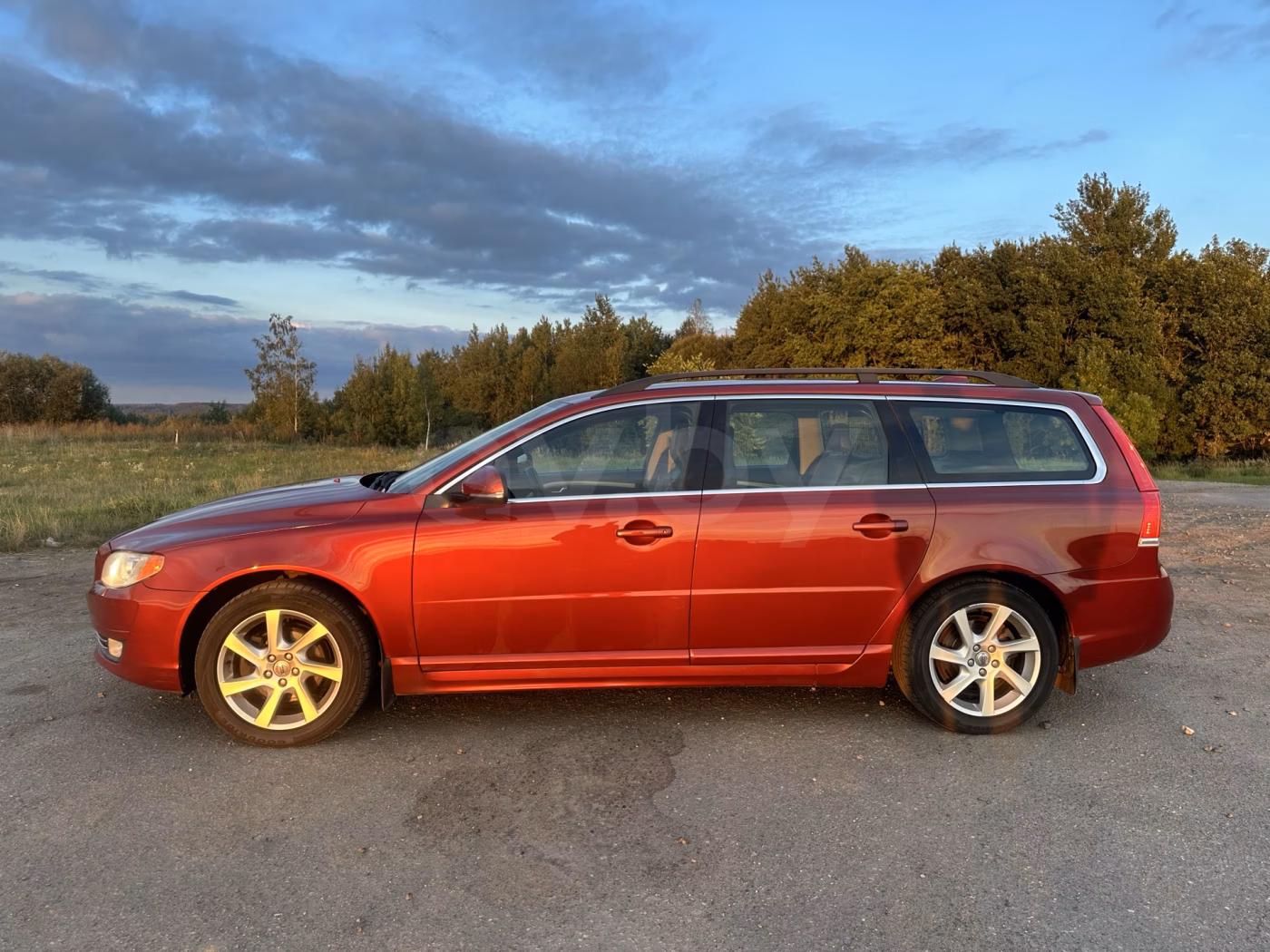Volvo V70 фото 5