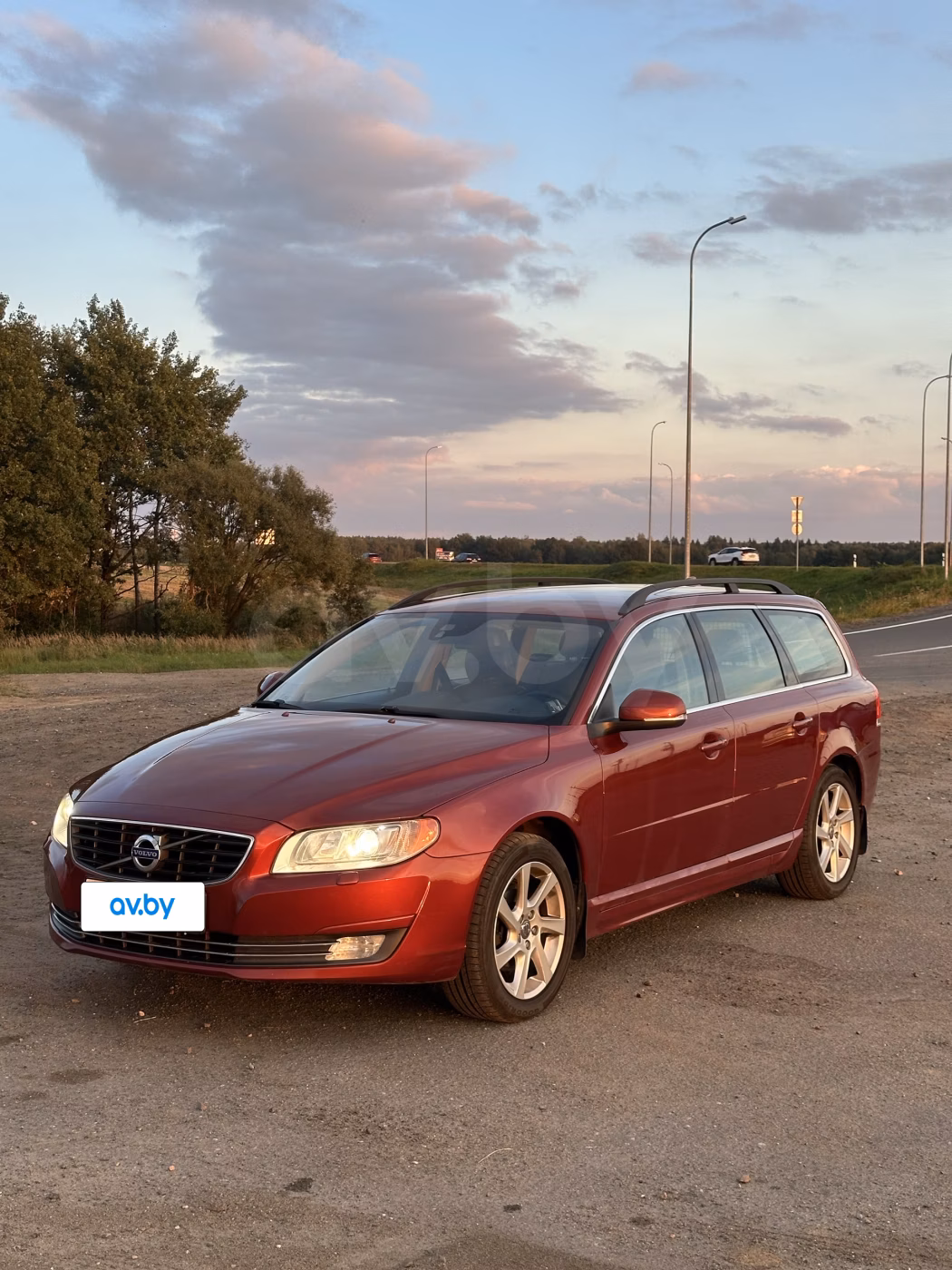 Volvo V70 фото 6