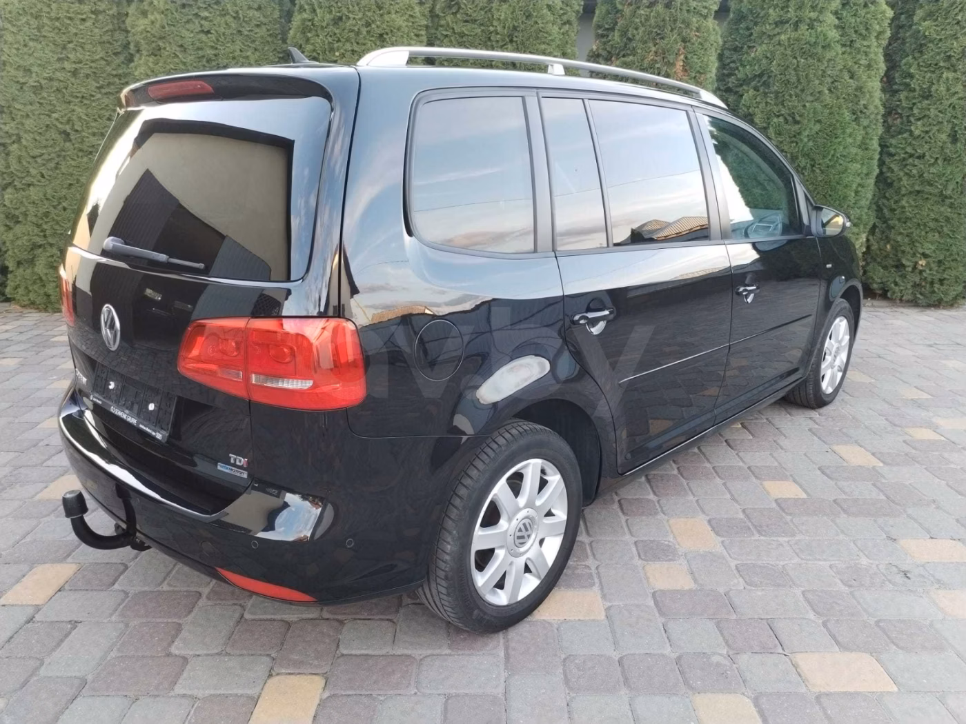 Volkswagen Touran фото 6