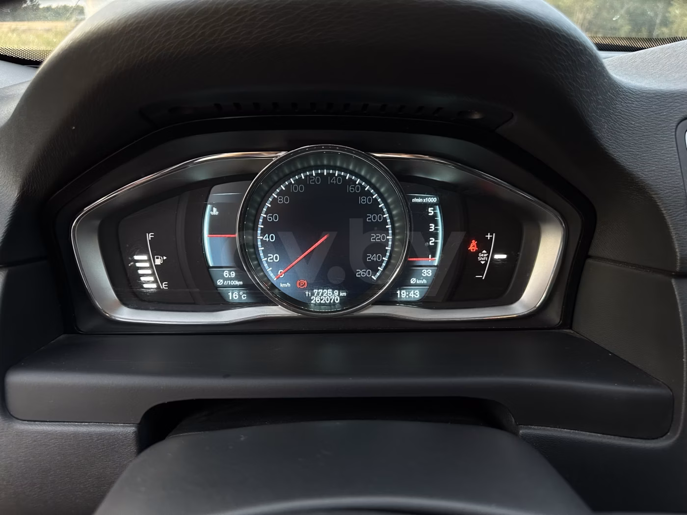 Volvo V70 фото 12