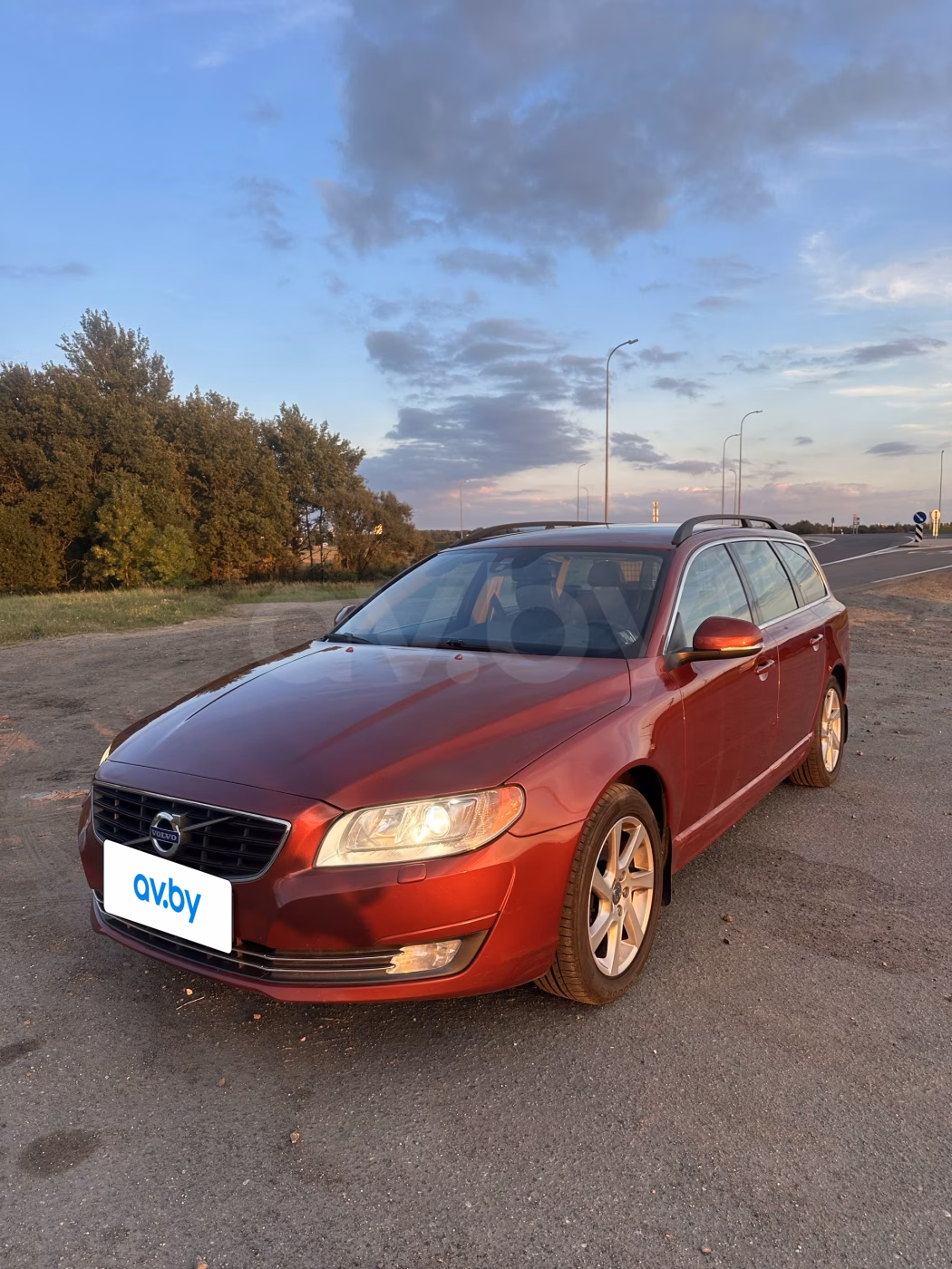 Volvo V70 фото 16