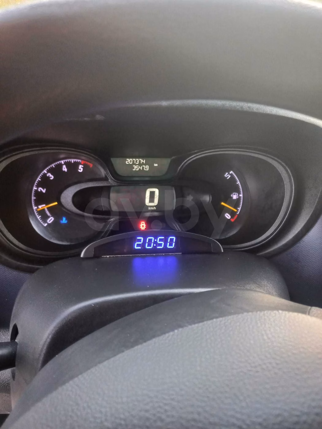 Opel Vivaro фото 18