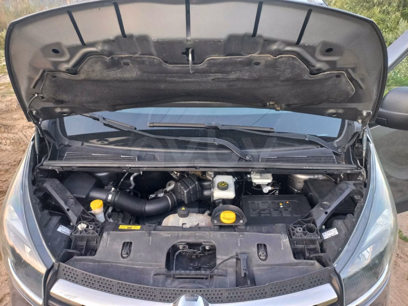 Opel Vivaro фото 7