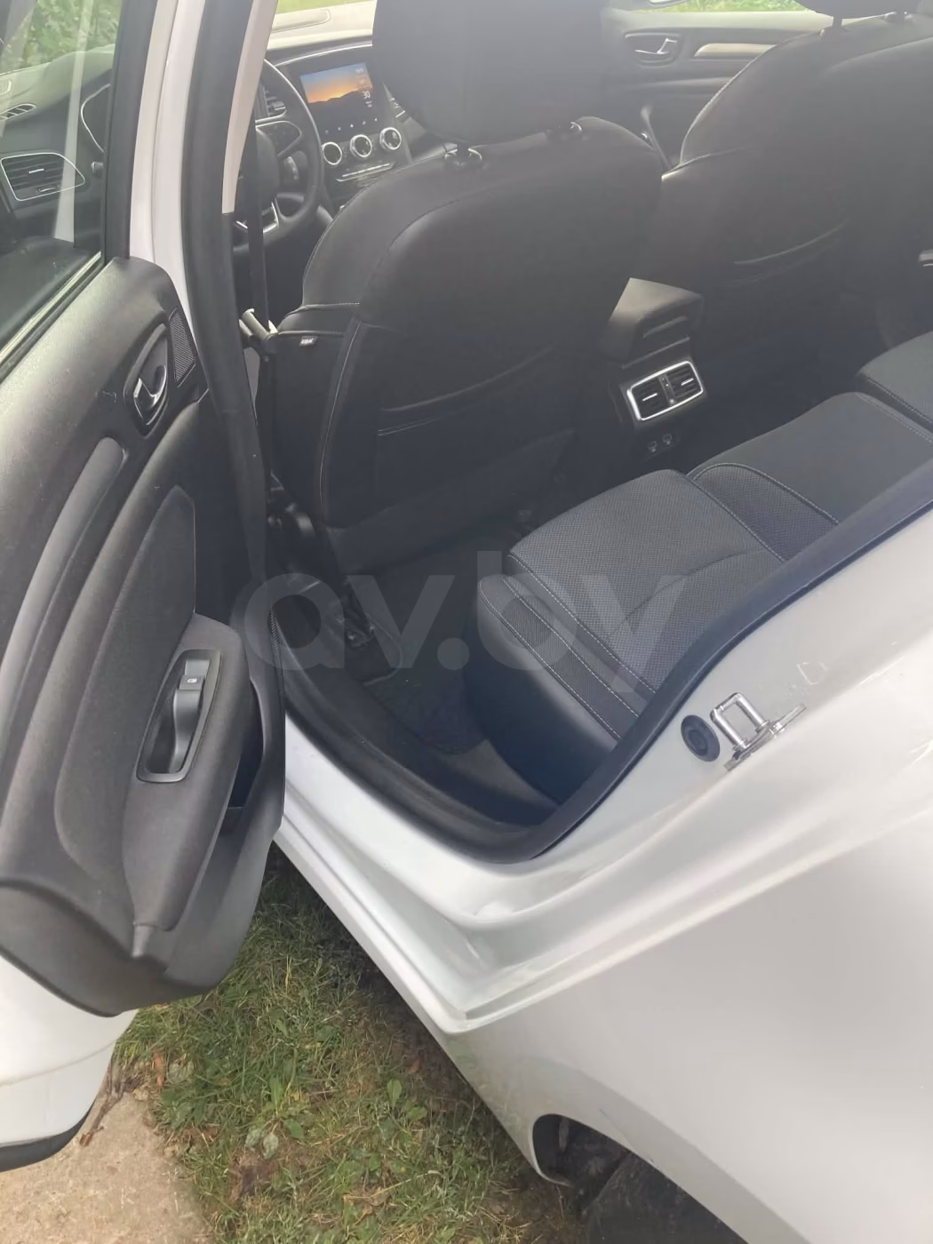 Renault Megane фото 9