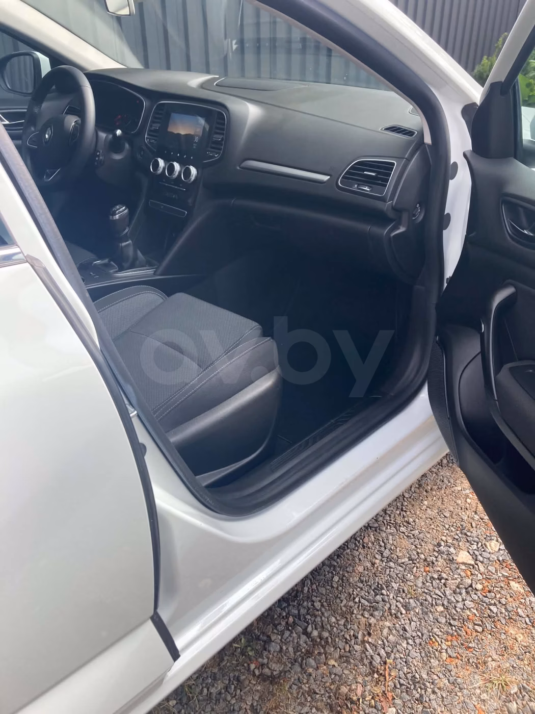 Renault Megane фото 11