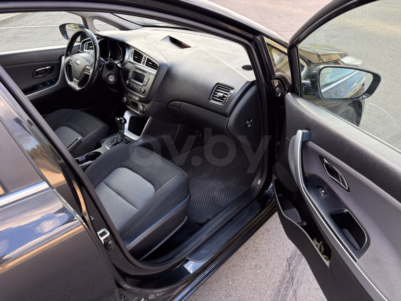 Kia Cee'd фото 12
