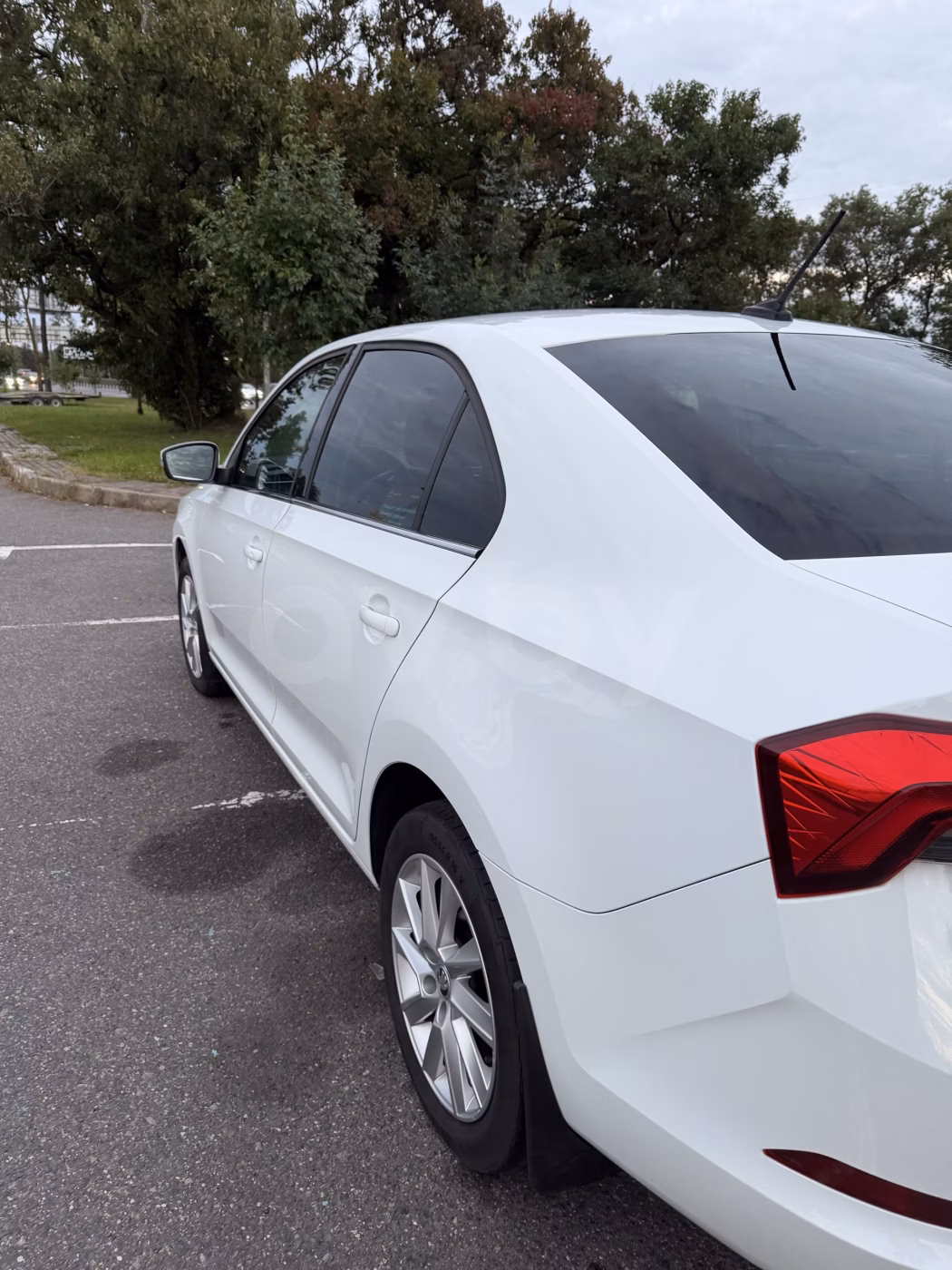 Skoda Rapid фото 9