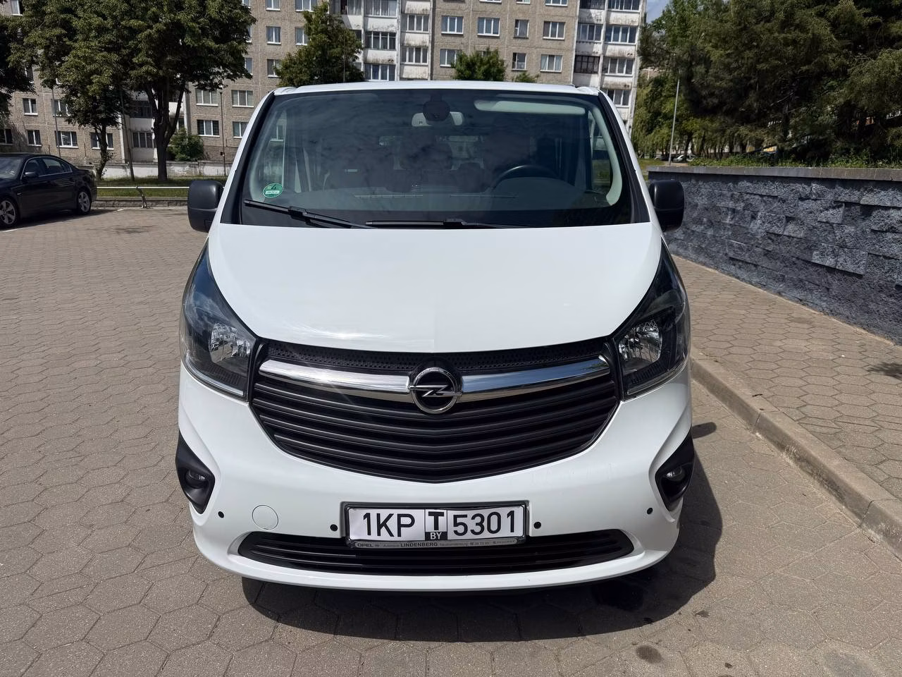 Opel Vivaro фото 3