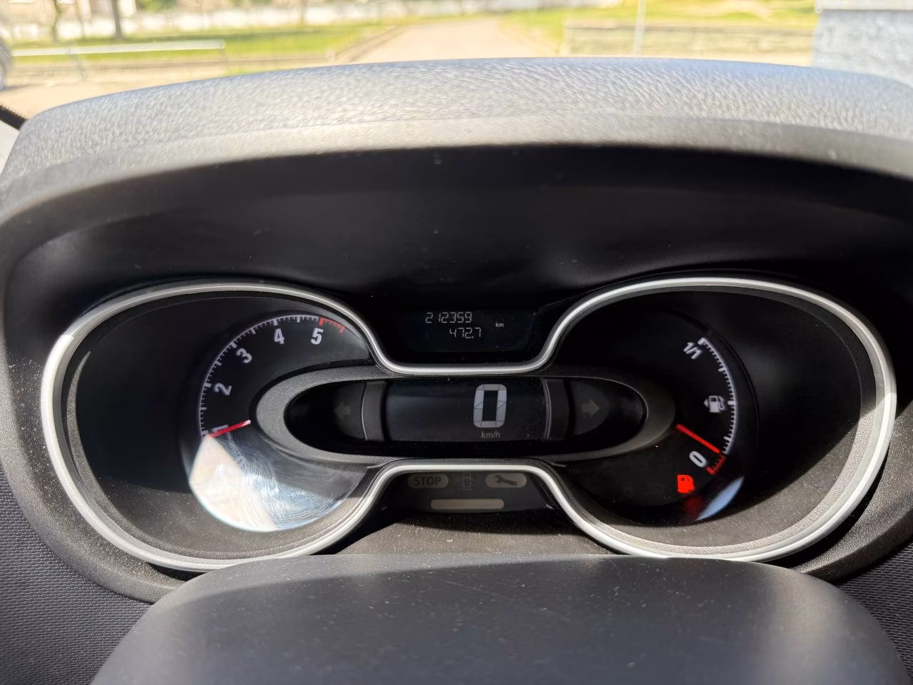 Opel Vivaro фото 12