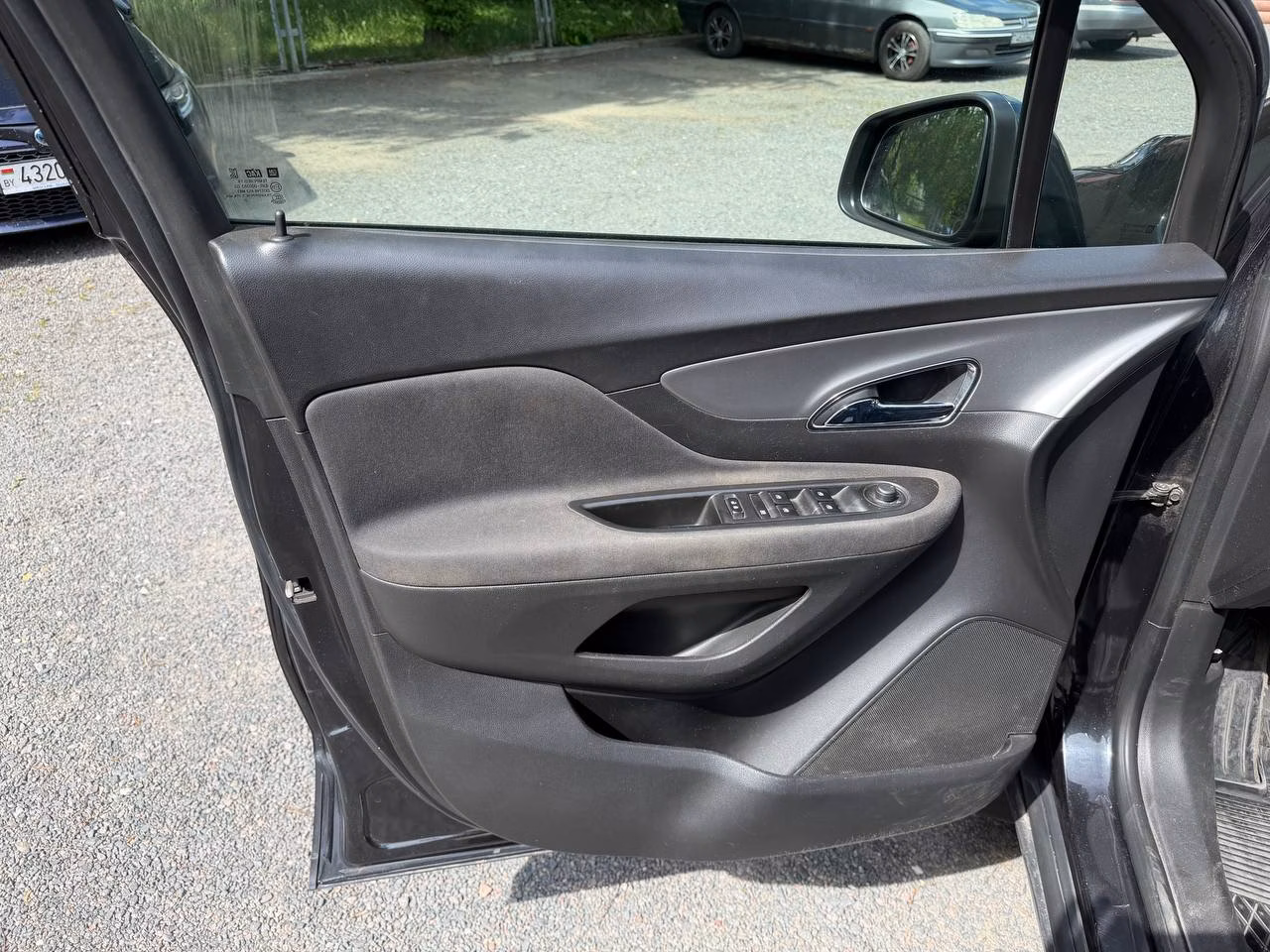 Opel Mokka фото 10