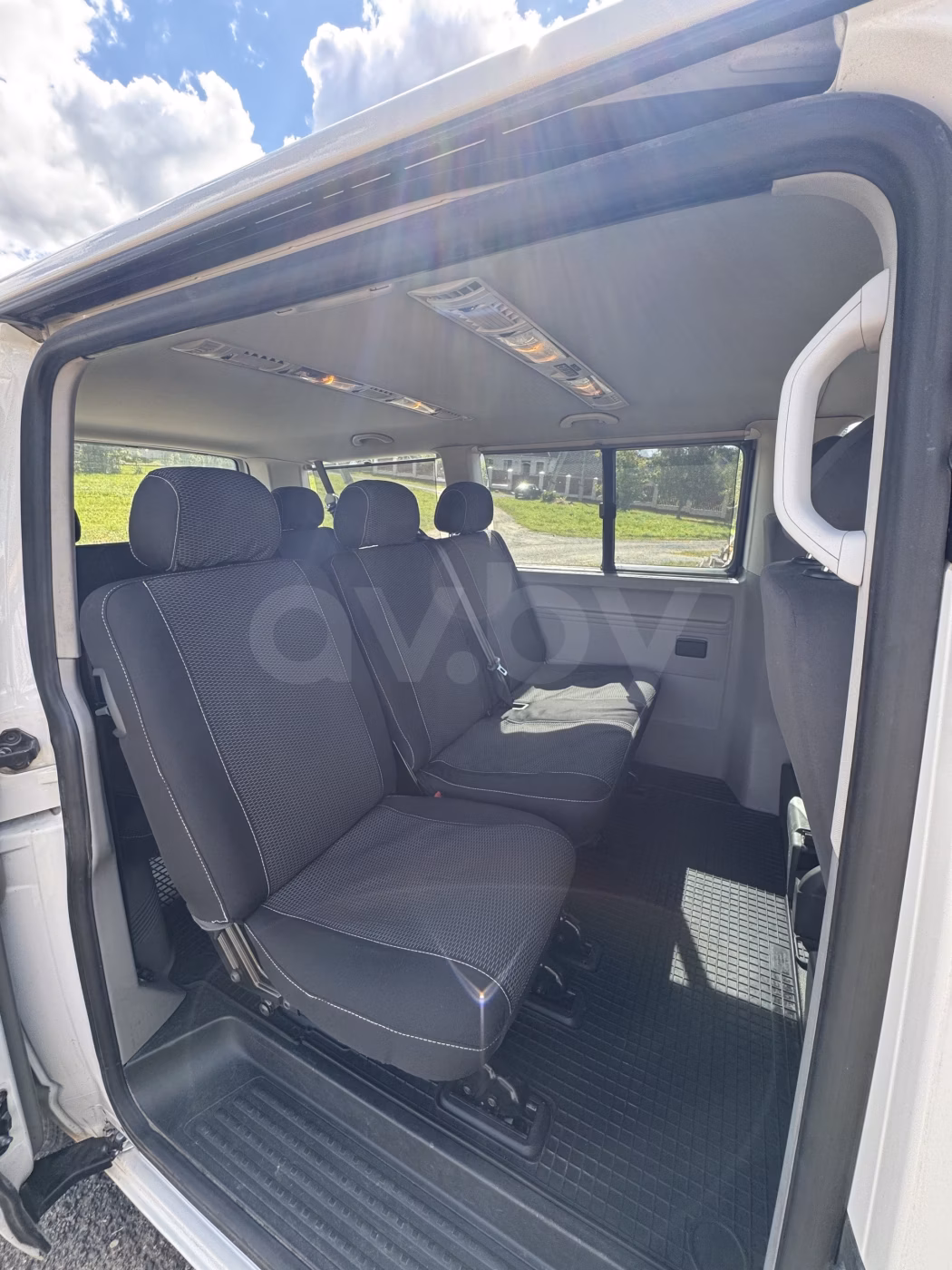 Volkswagen Caravelle фото 14