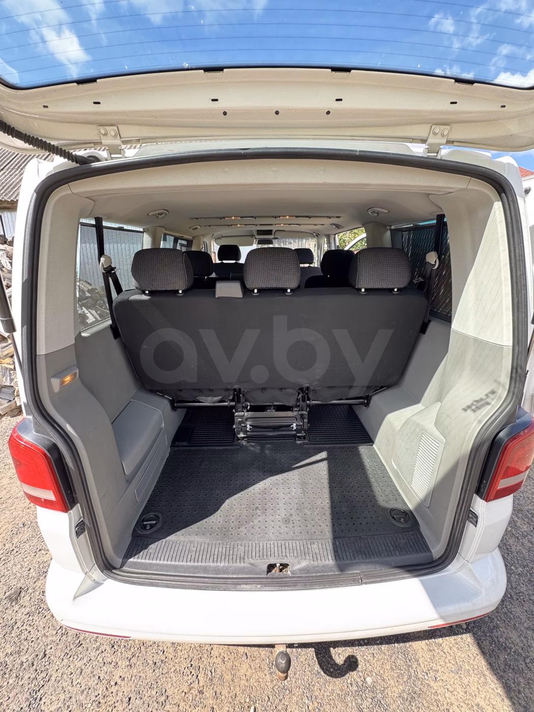 Volkswagen Caravelle фото 7