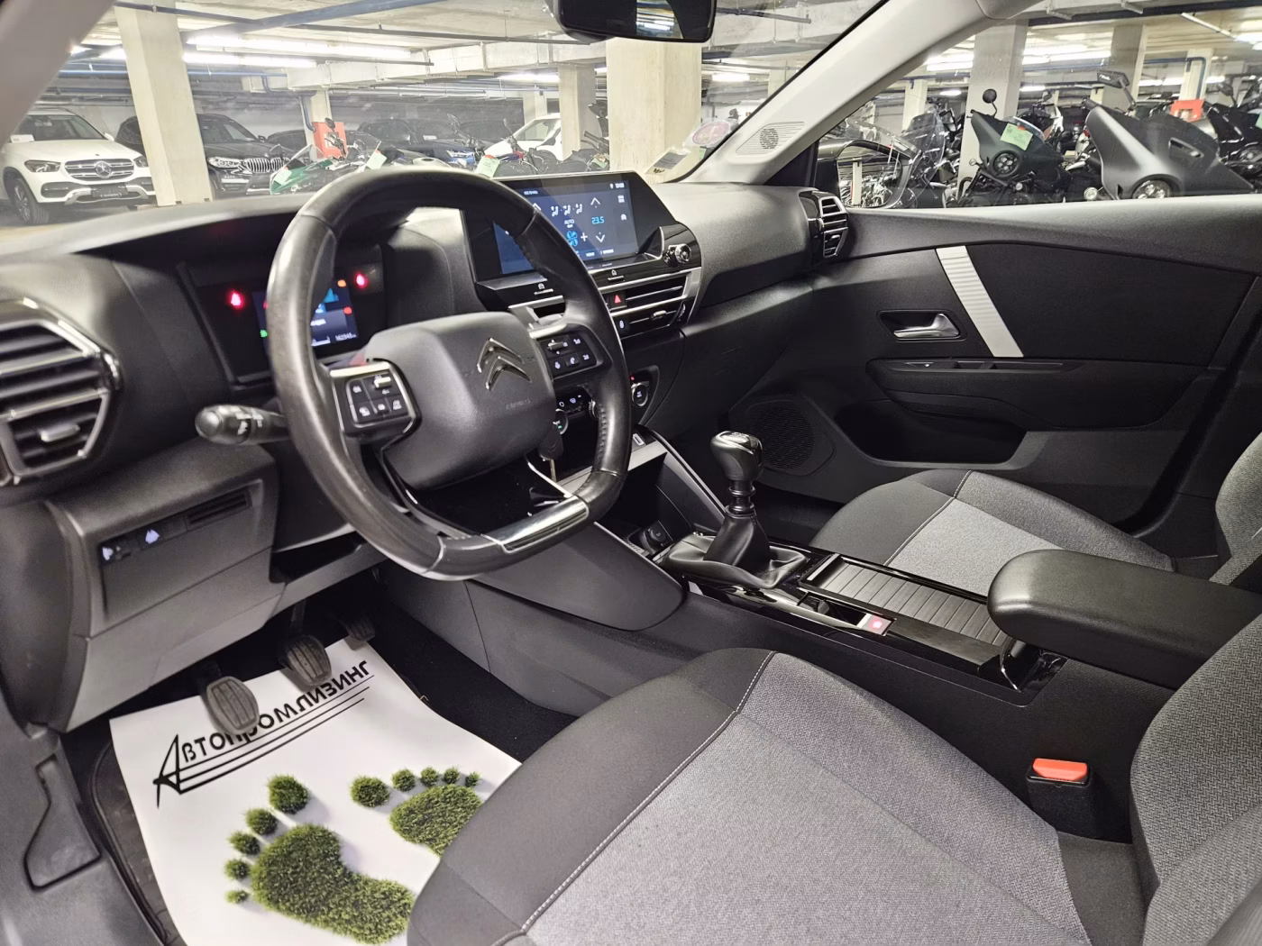 Citroen C4 фото 8